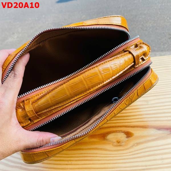 Túi xách tay clutch da gù cá sấu CJA4 màu vàng bò sang trọng dành cho nam.