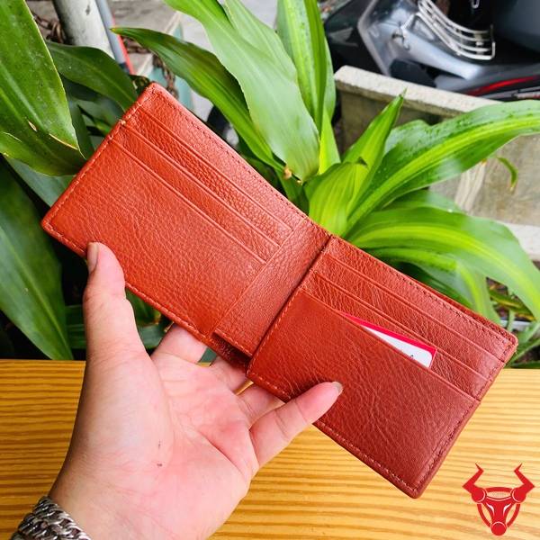 Ví Nam Da Cá Sấu Mini Màu Nâu Đỏ Nhỏ Gọn Thời Trang Hình ảnh Ví Nam Mini Da Bụng Cá Sấu VFA8 màu nâu đỏ với chất liệu da thật cao cấp.