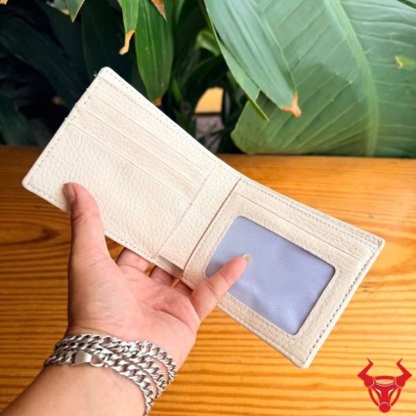 Ví Nam Form Ngang Da Cá Sấu Gai Tay VBA5 Màu Trắng cao cấp sang trọng.
