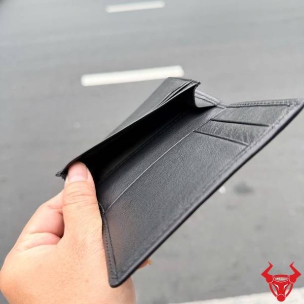 Mẫu ví nam mini NC12 nhỏ gọn tiện dụng phong cách sang trọng.