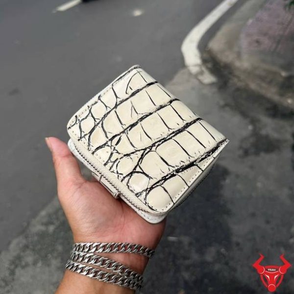 Ví Nữ Dáng Ngắn Da Bụng Cá Sấu Thái Lan VRBA8 Đẳng Cấp Ví da bụng cá sấu nữ dáng ngắn da Thái Lan màu trắng đen VRBA8 cao cấp