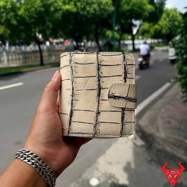 Ví Da Cá Sấu Nữ VRBA8 Trắng Đen Thanh Lịch Hiện Đại Ví da cá sấu Thái Lan nữ màu trắng đen VRBA8 phụ kiện thời trang