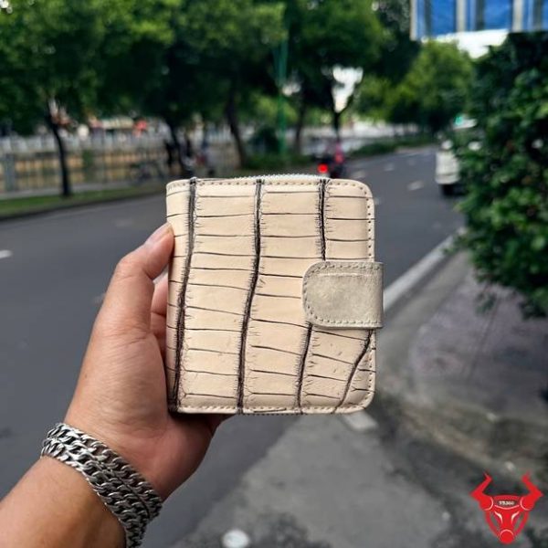 Ví Da Cá Sấu Nữ Thái Lan Trắng Đen VRBA8 Cao Cấp Ví nữ VRBA8 da cá sấu Thái Lan trắng đen phong cách sang trọng