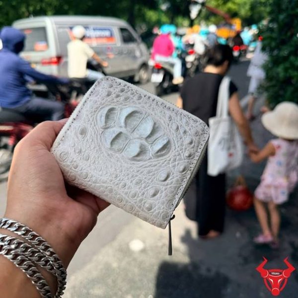 Ví nữ da cá sấu bạch tạng dáng ngắn VRBA4 đẳng cấp