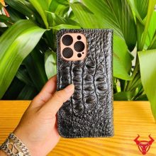 Bao da iPhone 16 Pro Max cao cấp da cá sấu gù đen.