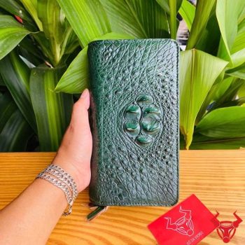 Ví Cầm Tay 2 Khuôn Thụt Da Cá Sấu Gù Màu Xanh Lá BIA4