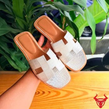 Dép Nữ Chữ H Da Cá Sấu Đóng Thủ Công DJBA9 Màu Bạch Tạng
