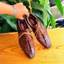 Giày tây nam GAA2 da cá sấu màu nâu thiết kế tinh xảo.