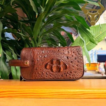 Túi Clutch Hộp Có Quai Xách Da Cá Sấu Gù CGA4 Màu Nâu Đất