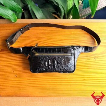 Túi Bao Tử Nhỏ Gọn Da Cá Sấu Gù TTAA4 Màu Đen