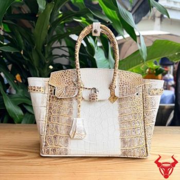 Túi Xách Nữ Da Cá Sấu Bạch Tạng Nhũ Vàng Sang Trọng TCBA8 – Size 28