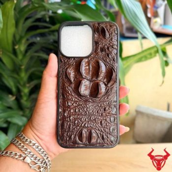 Ốp Lưng Điện Thoại Iphone 15 Pro Max Da Cá Sấu 6 Gù EXEA4 Màu Nâu Đất