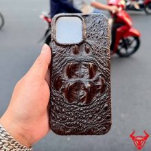 Ốp lưng iPhone 16 Pro Max da cá sấu 8 gù màu nâu đất thời trang cao cấp