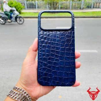 Ốp Lưng Iphone 17 Pro Max Full Viền Da Bụng Cá Sấu ELAA8 Màu Xanh Navy Sang Trọng