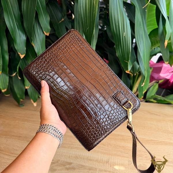 Clutch cầm tay da bụng cá sấu CKCA8 thời thượng