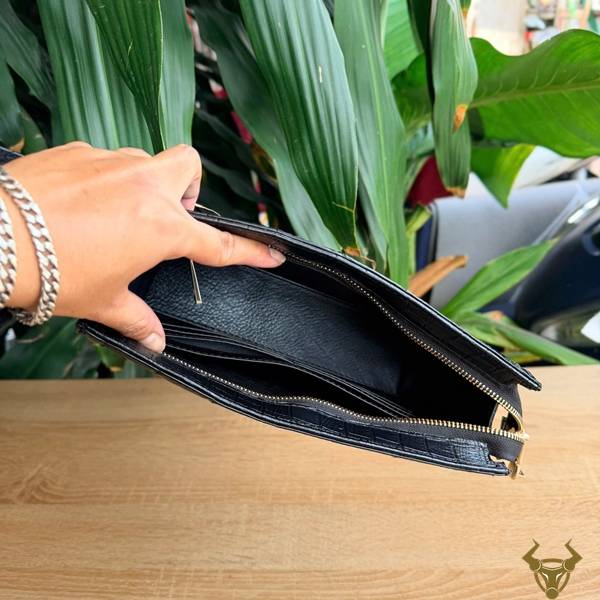 Clutch da cá sấu CKCA8 màu đen cho quý ông hiện đại