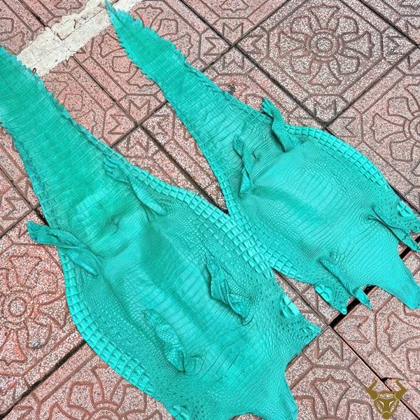 Da cá sấu thuộc nguyên tấm size 4 lớn xanh ngọc bền đẹp