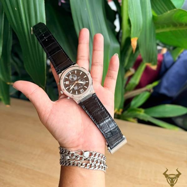Dây đồng hồ Salvatore Ferragamo bọc da cá sấu sang trọng