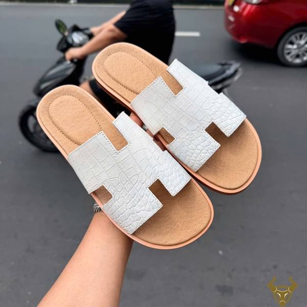 Dép Da Cá Sấu Nam DJA8-A Đế Vibram Cao Cấp Trẻ Trung Dép nam chữ H da cá sấu đế Vibram DJA8-A thời trang