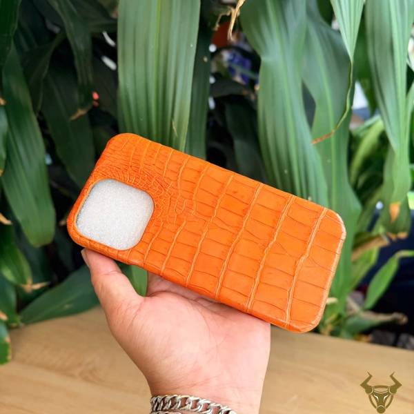 Ốp lưng iPhone 15 Pro Max da bụng cá sấu EXEAA8 màu cam