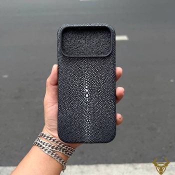 Ốp Lưng iPhone 17 Pro Max Da Cá Đuối ELAA17 Khác Biệt Và Cá Tính