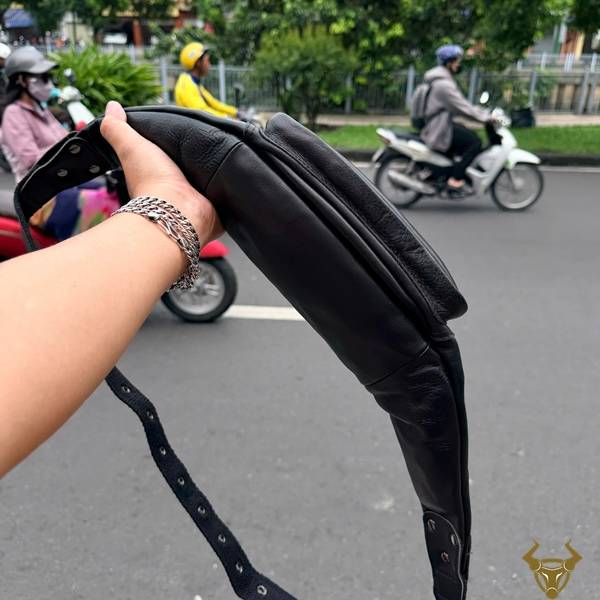 Túi Bao Tử Nam Da Bò Contact34 Màu Đen Cao Cấp Túi đeo hông Contact34 nam da bò thật màu đen