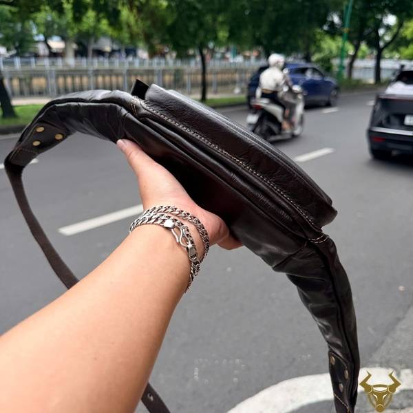 Túi bao tử nam da bò màu nâu đen Contact34 thời trang cao cấp
