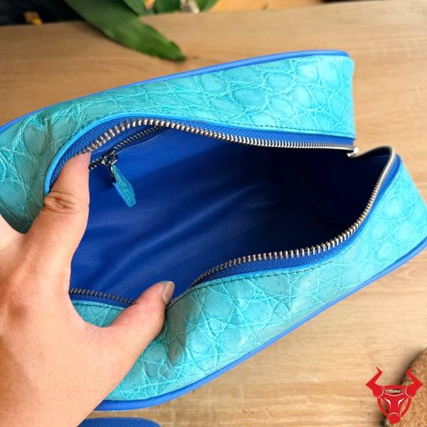 Túi Clutch Nam Da Bụng Cá Sấu Xanh Lam Sang Trọng Túi clutch nam da bụng cá sấu Thái Lan màu xanh lam