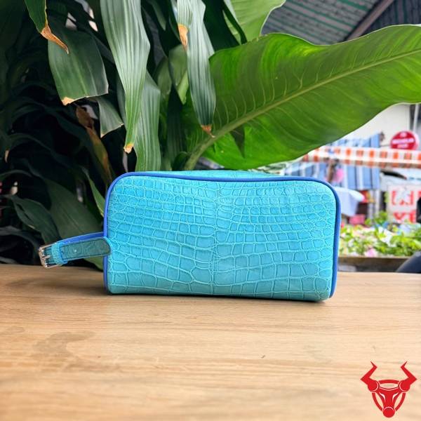 Túi Clutch Nam Da Bụng Cá Sấu Thái Lan Màu Xanh Lam Phụ kiện clutch nam da cá sấu Thái Lan màu xanh lam cao cấp