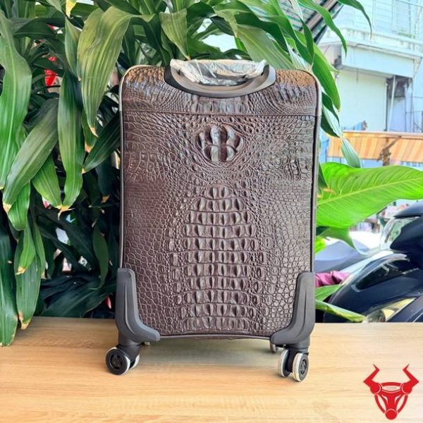 Vali Da Cá Sấu Gù Size 50 Sang Trọng Cao Cấp Vali da cá sấu gù Size 50 thiết kế cao cấp cho người có gu