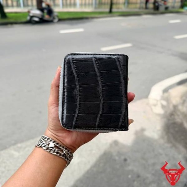 Ví cầm tay da cá sấu nữ VRBA8 màu xanh rêu cá tính