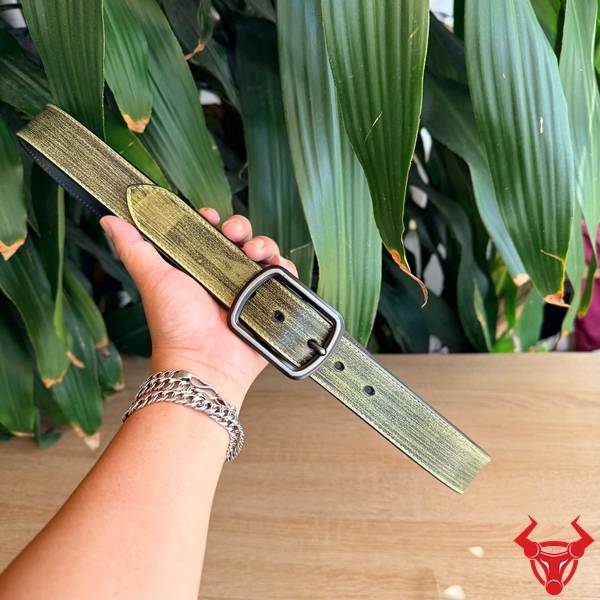 Thắt lưng da bò nam TLK60 màu xanh lá sang trọng với thiết kế khóa kim