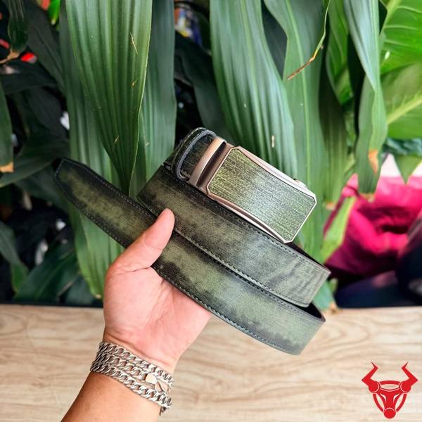 Thắt lưng nam da bò TLRN21 màu xanh lá khóa ray trượt tự động thời trang