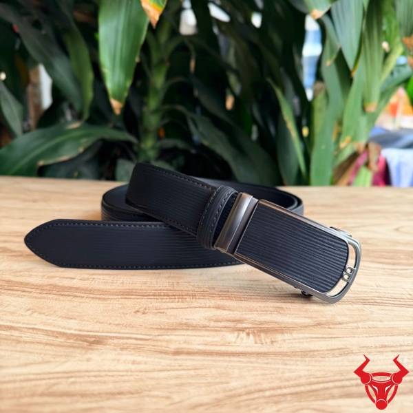 Thắt Lưng Da Bò Nam TLRN22 Vân Sọc Đen Hiện Đại Thắt lưng da bò nam TLRN22 vân sọc màu đen dễ phối đồ và lịch lãm