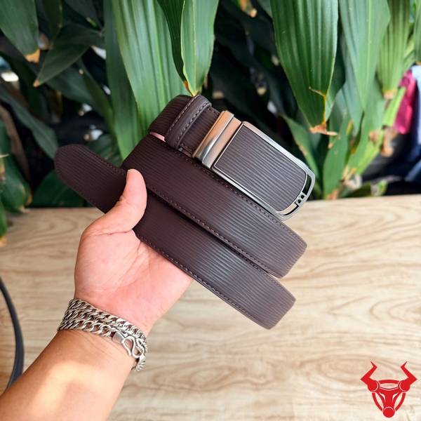 Thắt Lưng Da Bò Nam TLRN22 Nâu Đen Khóa Ray Trượt Phong Cách Thắt lưng da bò nam TLRN22 vân sọc nâu đen khóa ray trượt phong cách riêng